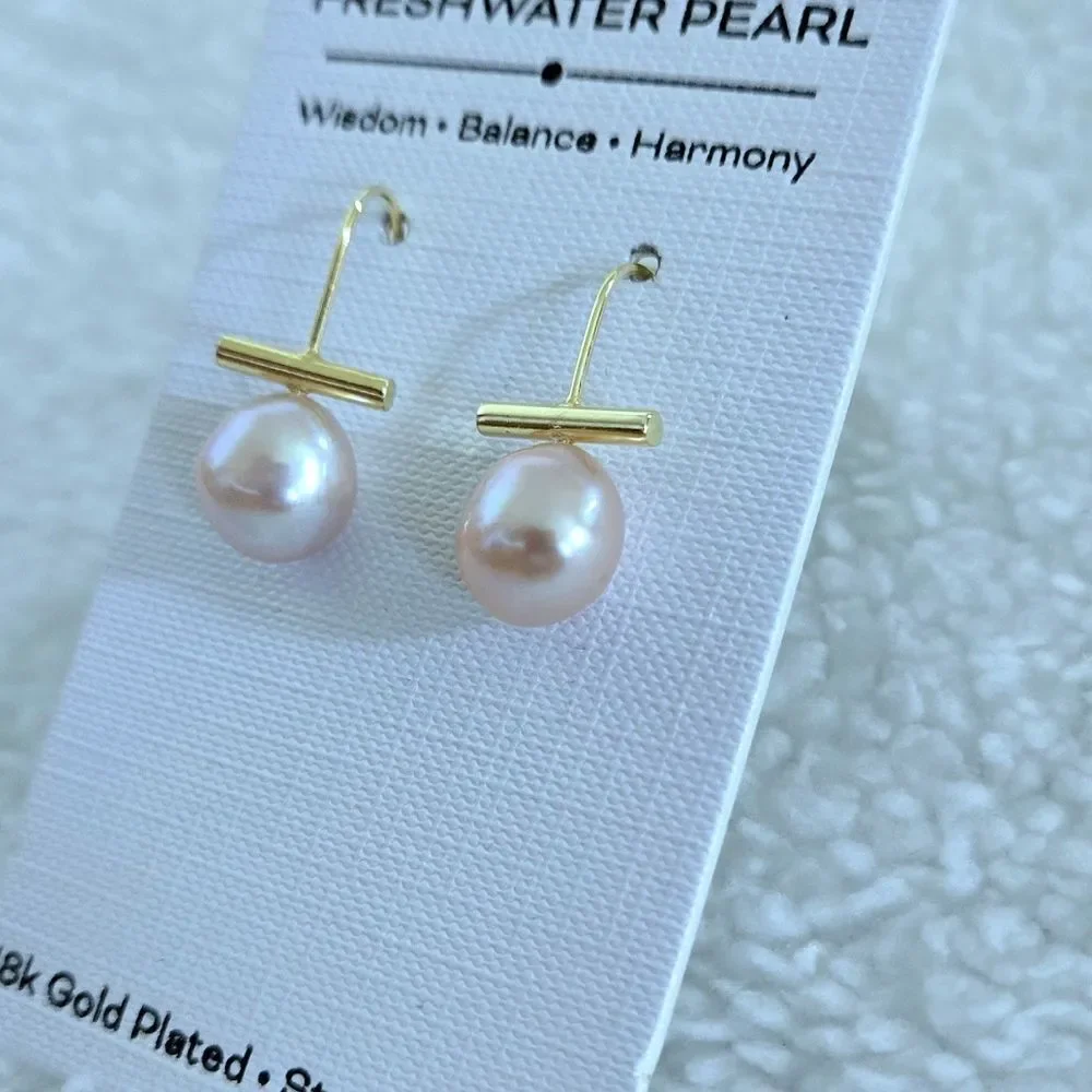Pink🩷 Freshwater Pearl Drop Earrings